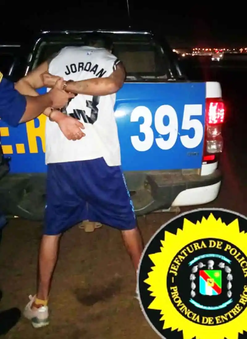 Arrestaron a un hombre por amenazar a una mujer en la vía pública