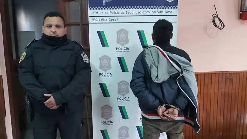 Quiso hacer un “paga dios” en un restaurante de Villa Gesell pero terminó detenido