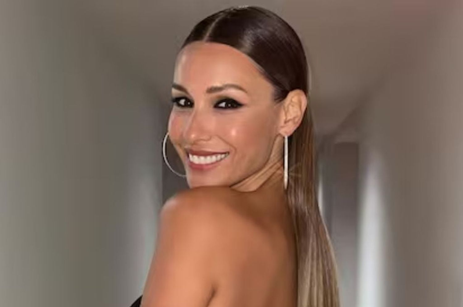 ¡A la madrugada!: aseguran que Pampita recibió la visita de un ex en plena crisis con Moritán