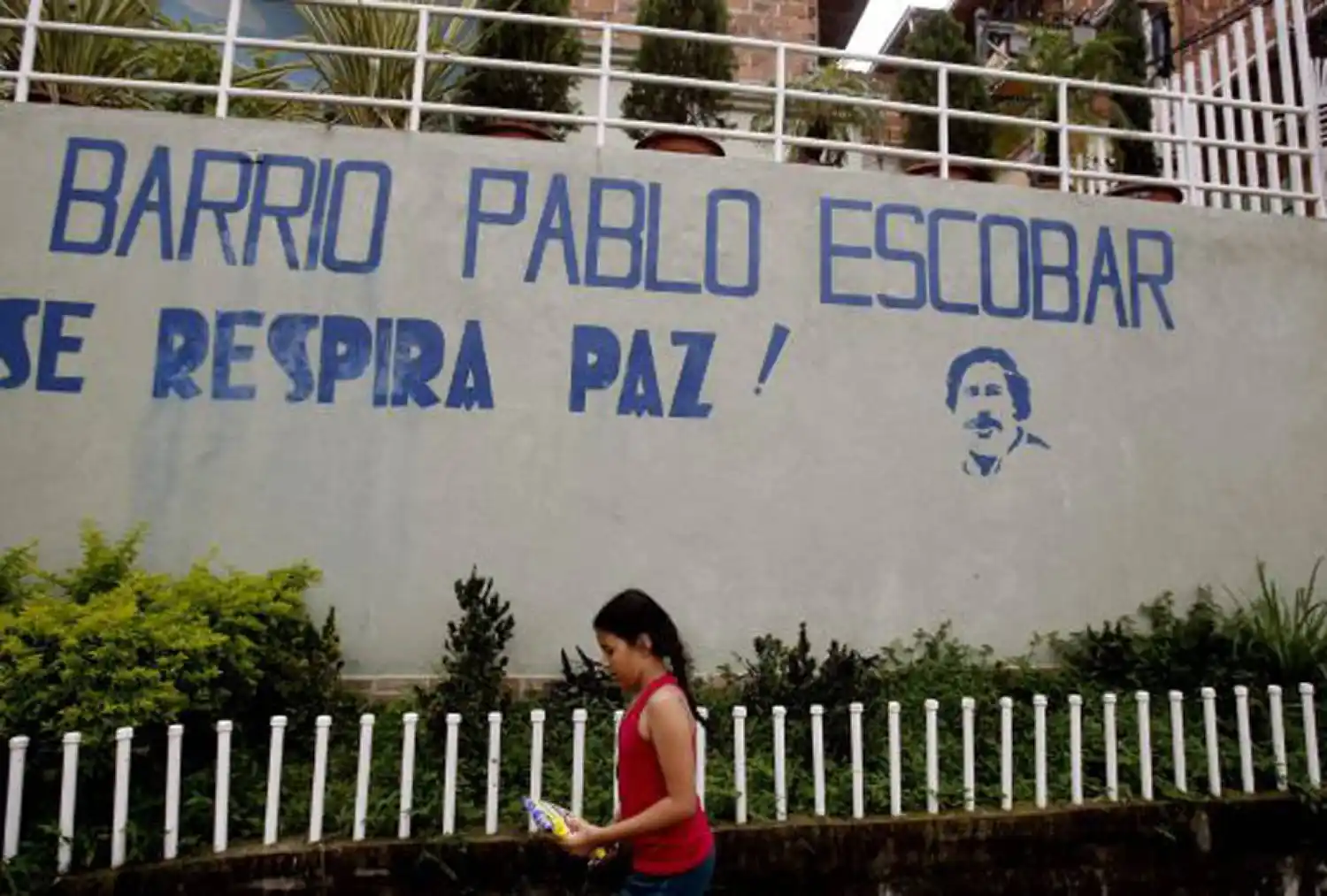Medellín destruirá el cuartel general de Pablo Escobar