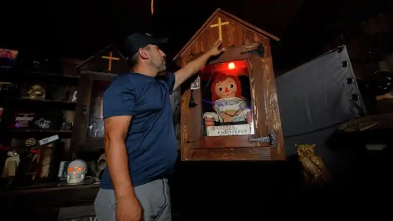 El influencer se había mostrado en los ciclos documentales Most Haunted Places y en 28 Days Haunted, que transmitió Netflix. (MSN)