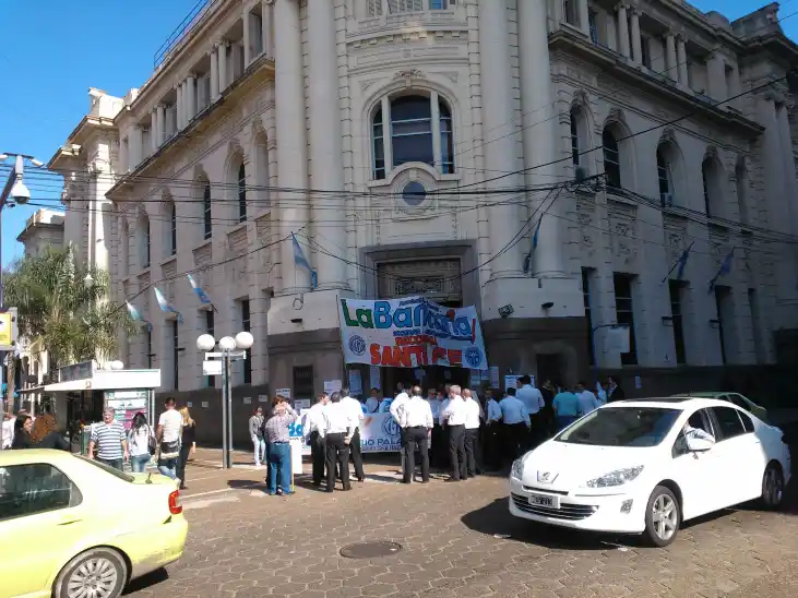 Se cumplió la primera jornada de paro en el Banco Nación