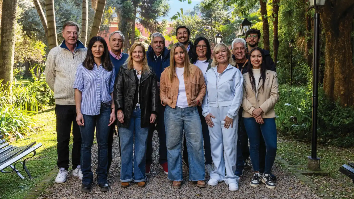 Soledad Martínez presentó a los concejales para las elecciones del 7 de septiembre