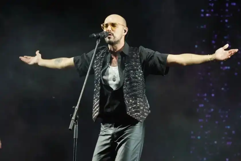 Abel Pintos cerró el año con más de 30.000 personas vibrando a pura fiesta