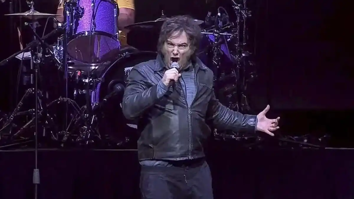 El insólito concierto con el que Milei buscó "recuperar la mística" en medio de los escándalos de corrupción.