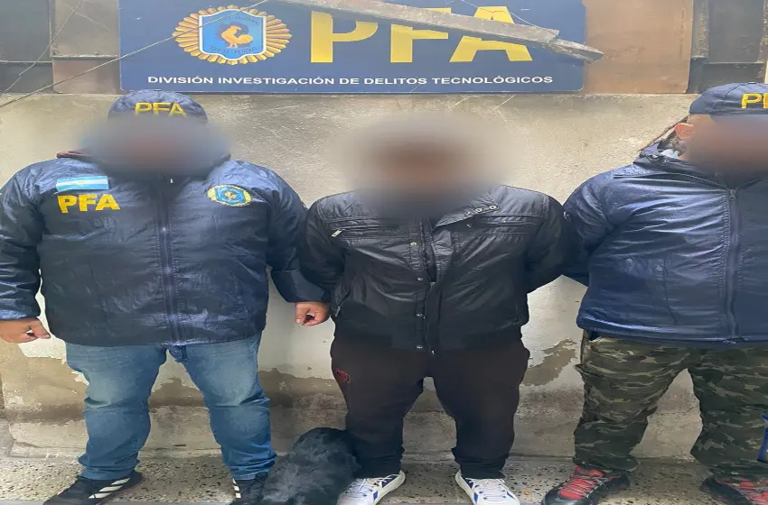 Se dedicaba a vaciar cuentas de empresas rosarinas desde Buenos Aires pero la policía lo descubrió y terminó preso