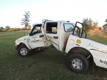 Autovía 14: Policías heridos tras despiste y vuelco 