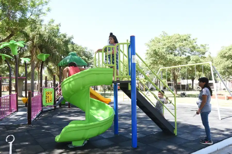 El Municipio avanza con el Plan de Mejoramiento de Espacios Verdes