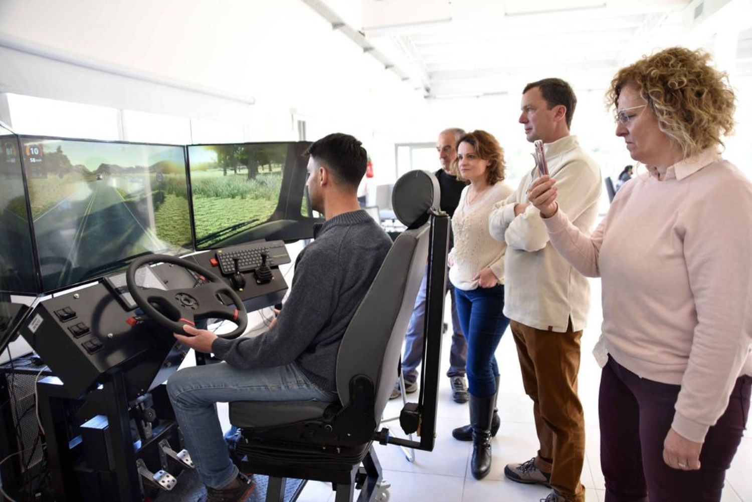 Almenta recorrió las instalaciones de Pladema