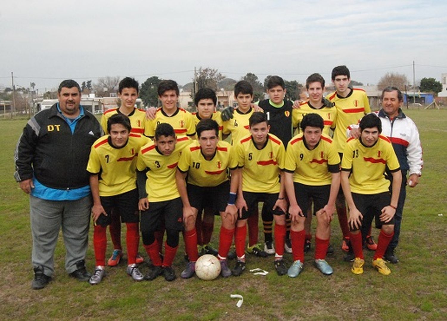 Se jugó parcialmente la decimoséptima fecha del Infantil
