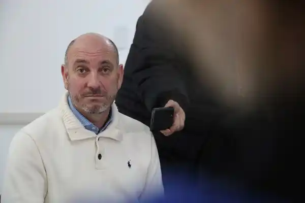 Comienza el juicio contra seis dirigentes de UPCN y el exministro de la Rosa  