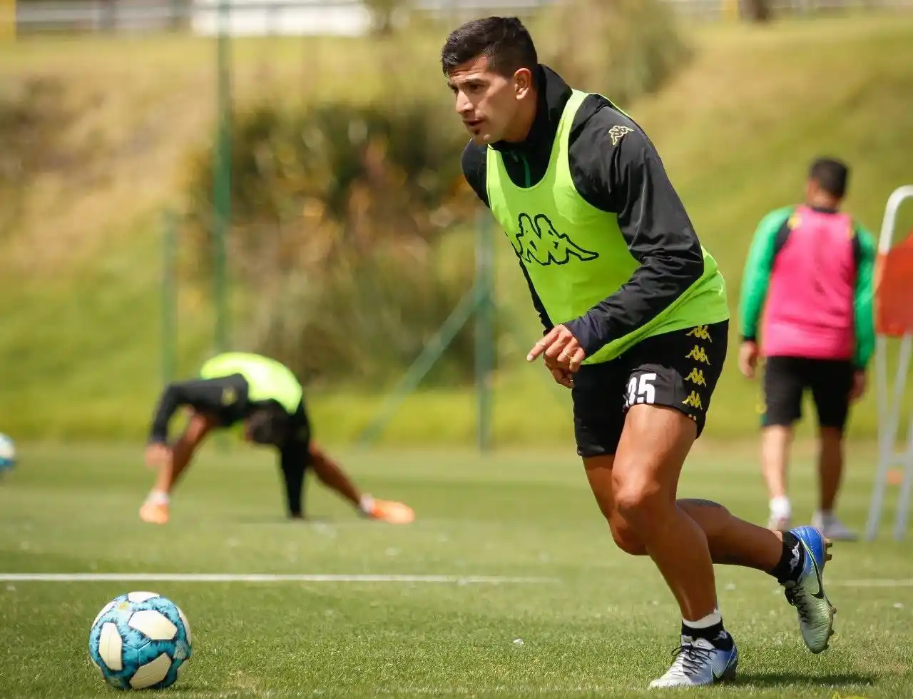 Otra baja en Aldosivi: Maciel positivo de COVID