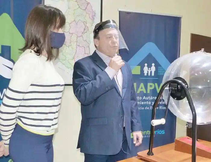Comenzaron los sorteos de  viviendas financiadas con  recursos provinciales