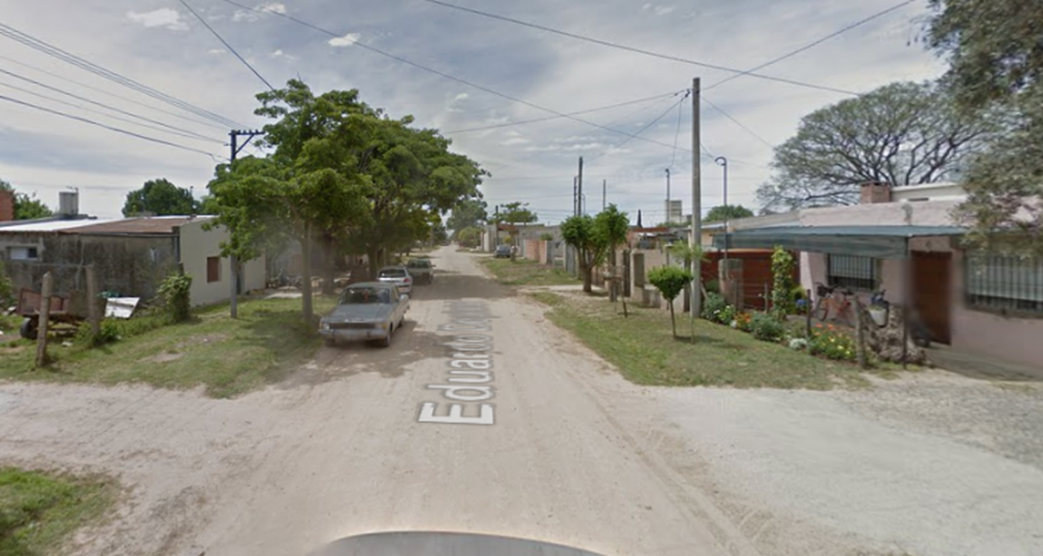 Delincuente se metió a una casa por una ventana y robó un celular