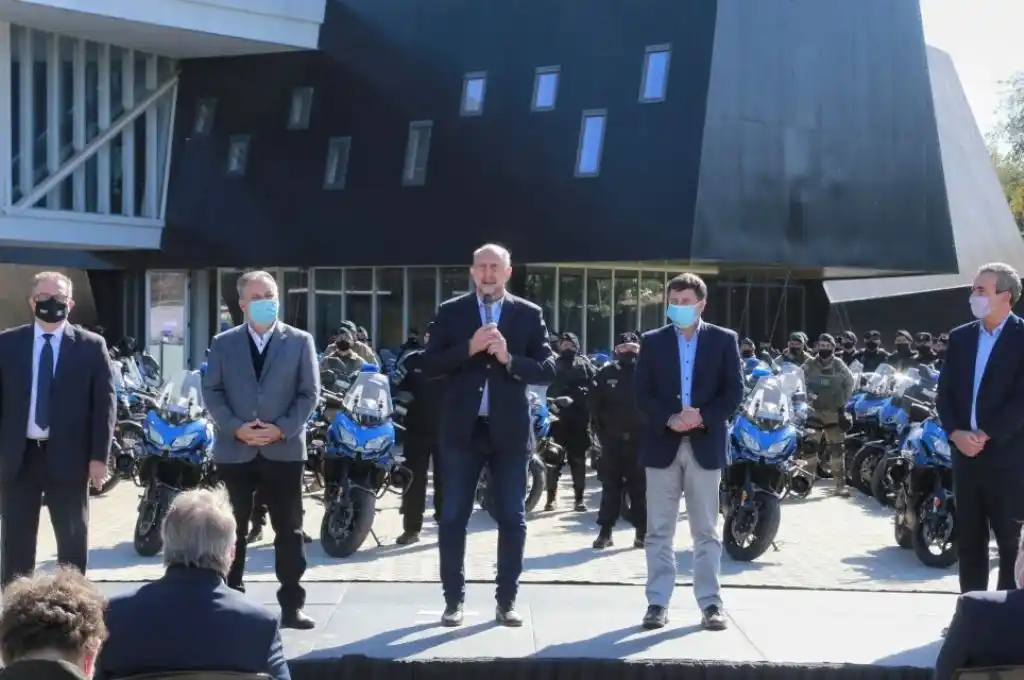 Seguridad: entregaron 80 nuevas motos a la policía de la provincia