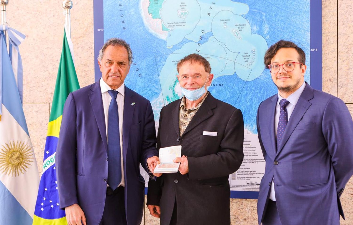 Casi cien argentinos ya lograron salir de Ucrania