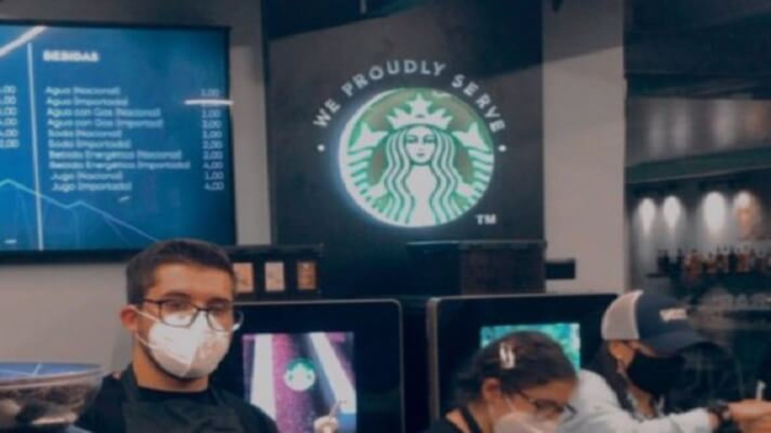 ¿STARBUCKS EN CARACAS? O el uso conveniente de una marca para atraer clientes