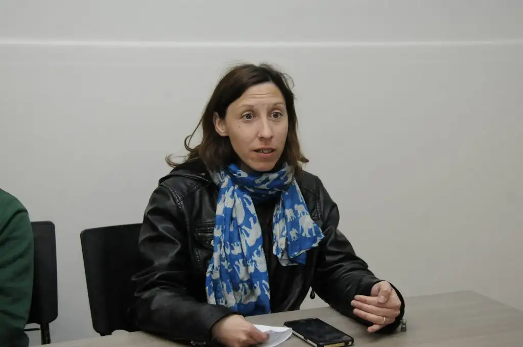 Advierten por un degenerado que le mostró sus  partes íntimas a dos nenas 