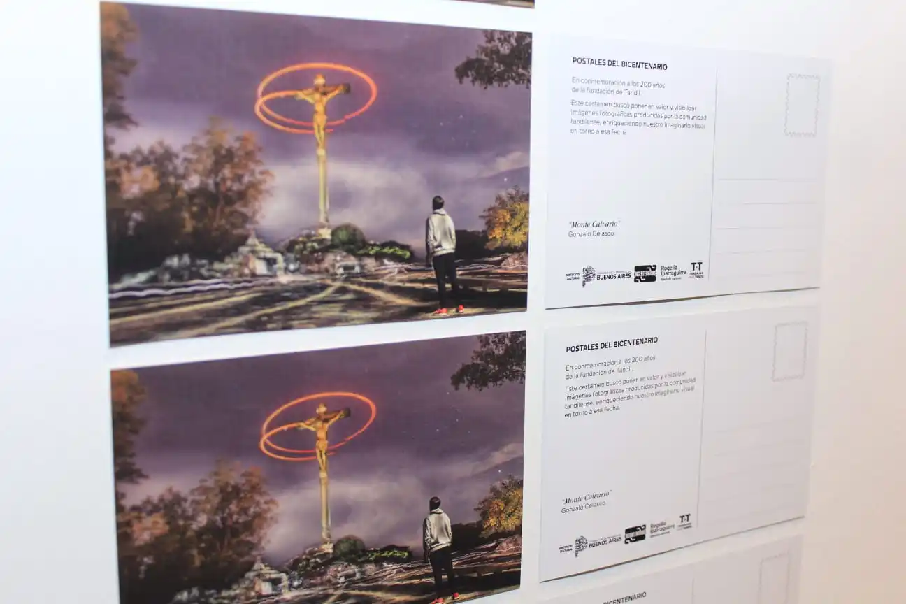 Se presentaron las Postales del Bicentenario
