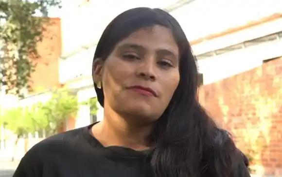 ¡Impresionante! De habitante de calle a universitaria