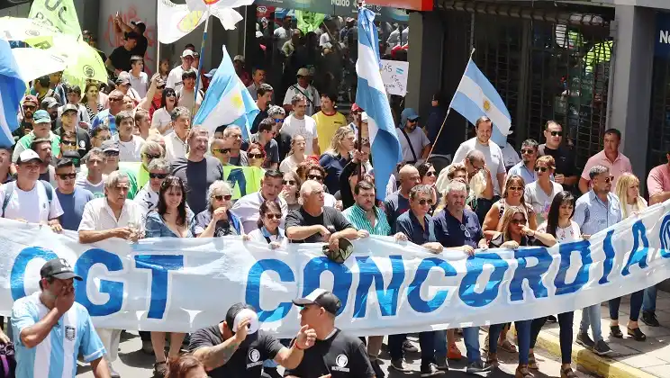 La unidad es el camino, la lucha es colectiva