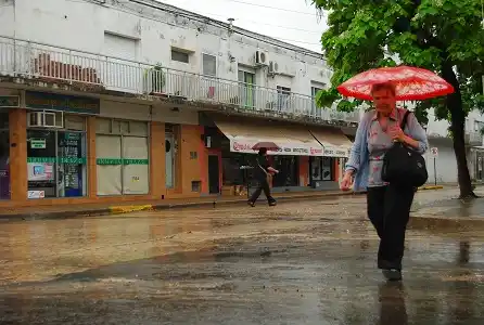 Gris panorama para el fin de semana en la ciudad 