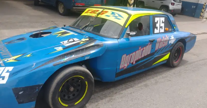 El Falcon que adquirió La Chiquita Competición.