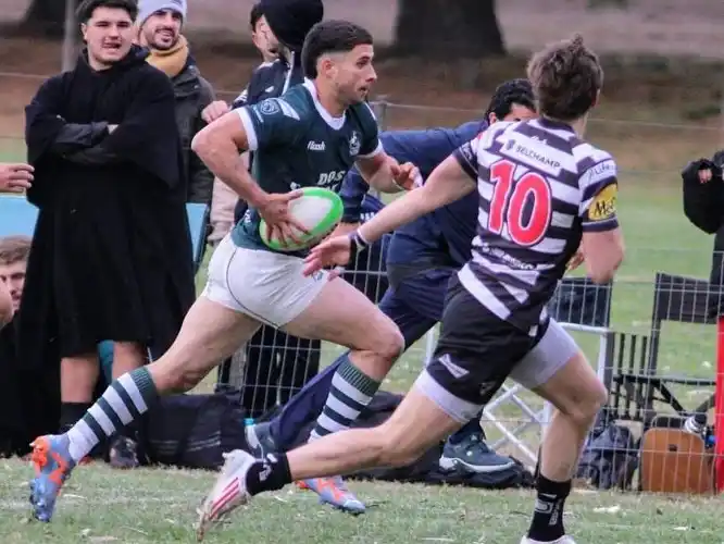 Ignacio Migliore en el último choque con Sporting, en Tandil.