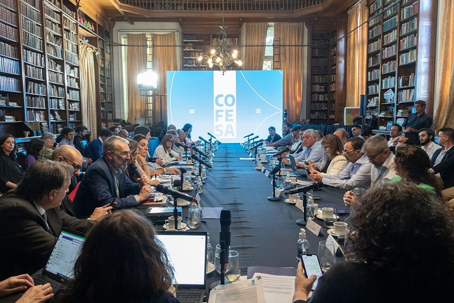 Vizzotti confirmó que se aplicará el tercer refuerzo de la vacuna contra el Covid-19 en todo el país