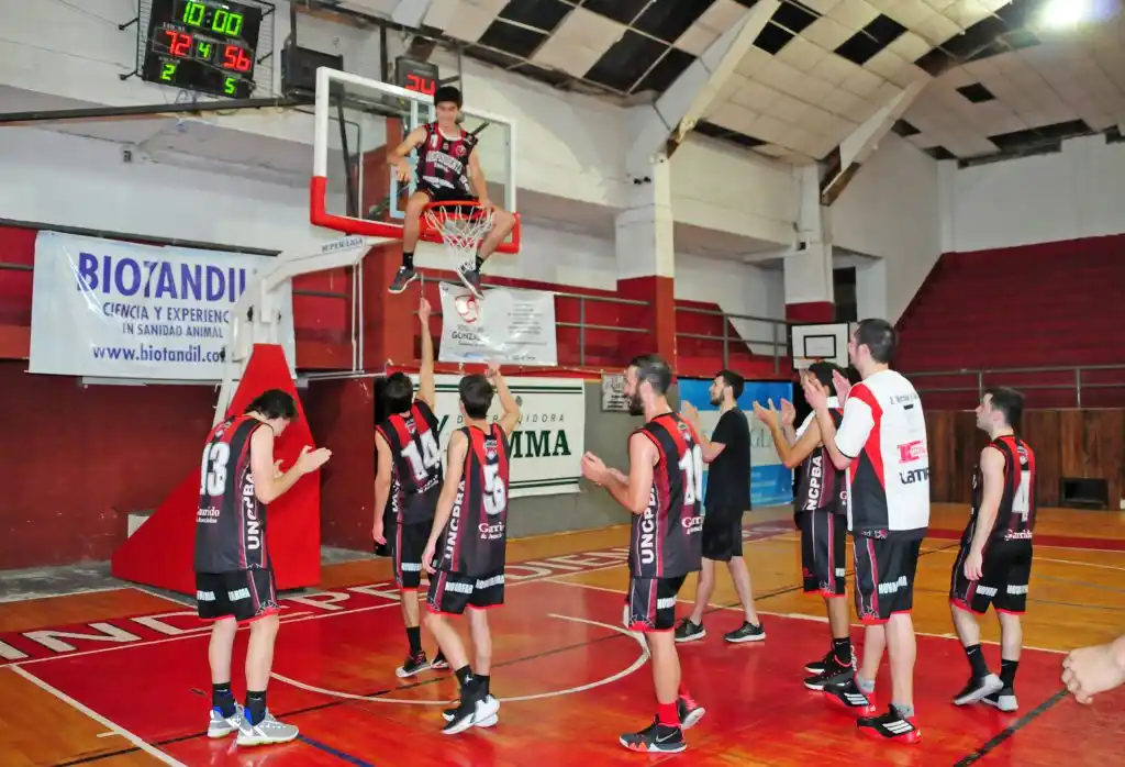 Independiente hizo suyo el tercero y el Clausura