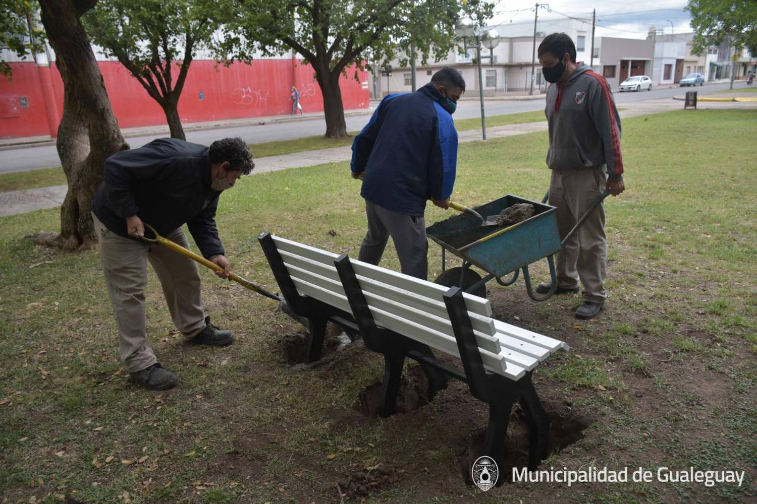 Instalaron Bancos Reciclados en Plaza San Martín