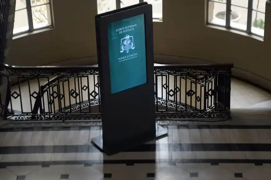 Pullaro cenó con los integrantes de la Corte Suprema de Justicia de Santa Fe