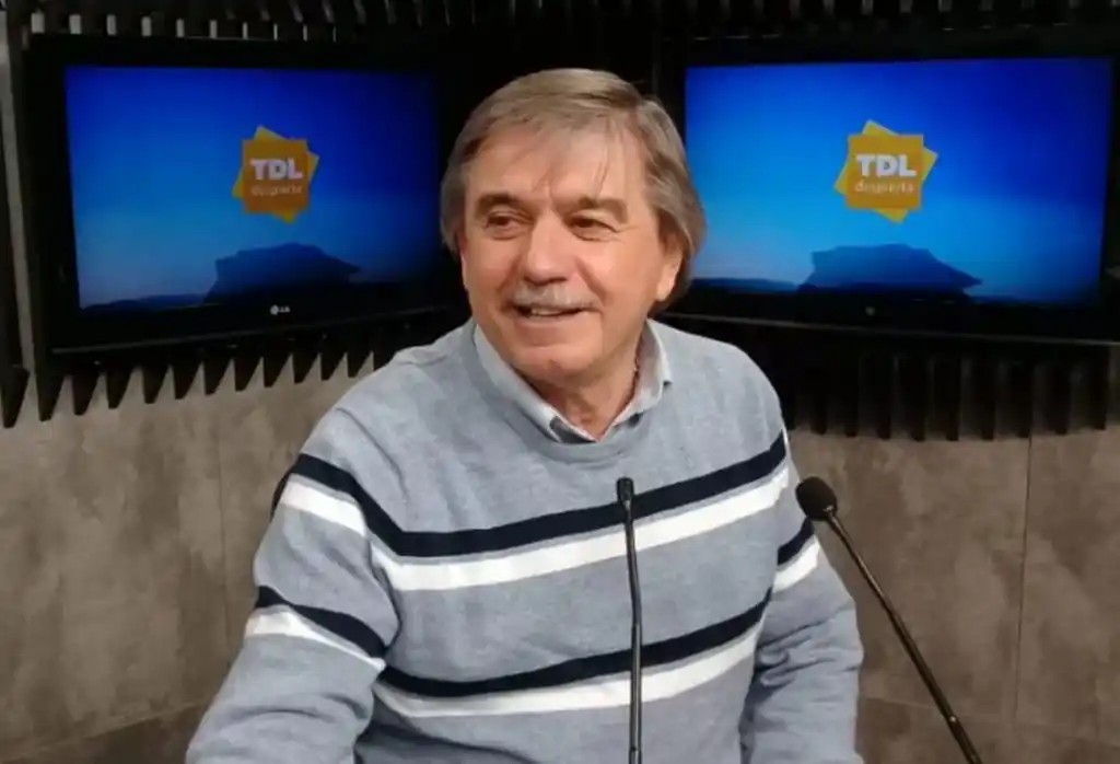 Néstor Auza trabaja para volver a ser el rector de la Universidad