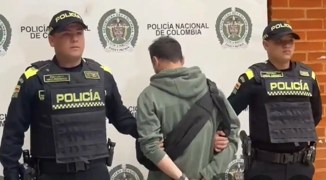 Judicializan al canadiense que golpeó a policía en El Dorado