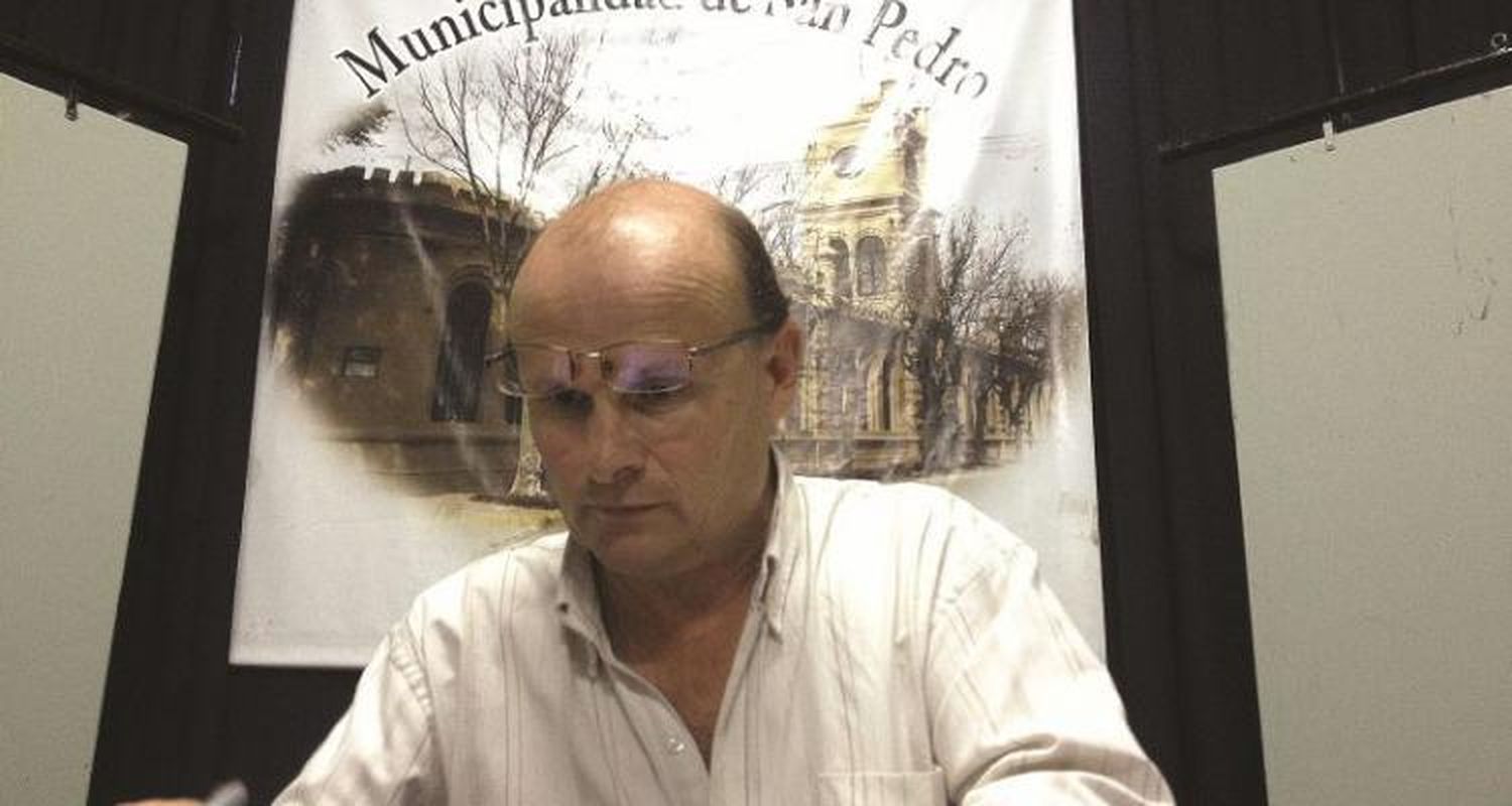 Giovanettoni impuso su estilo y decretó las primeras medidas para su interinato