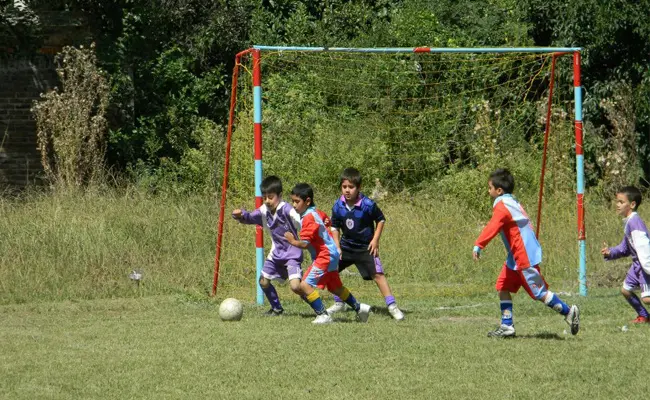 Almirante Brown: Lanzan las ligas municipales de fútbol 