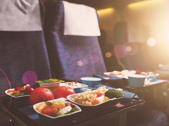 Crean asociación internacional de empresas de catering de aerolíneas