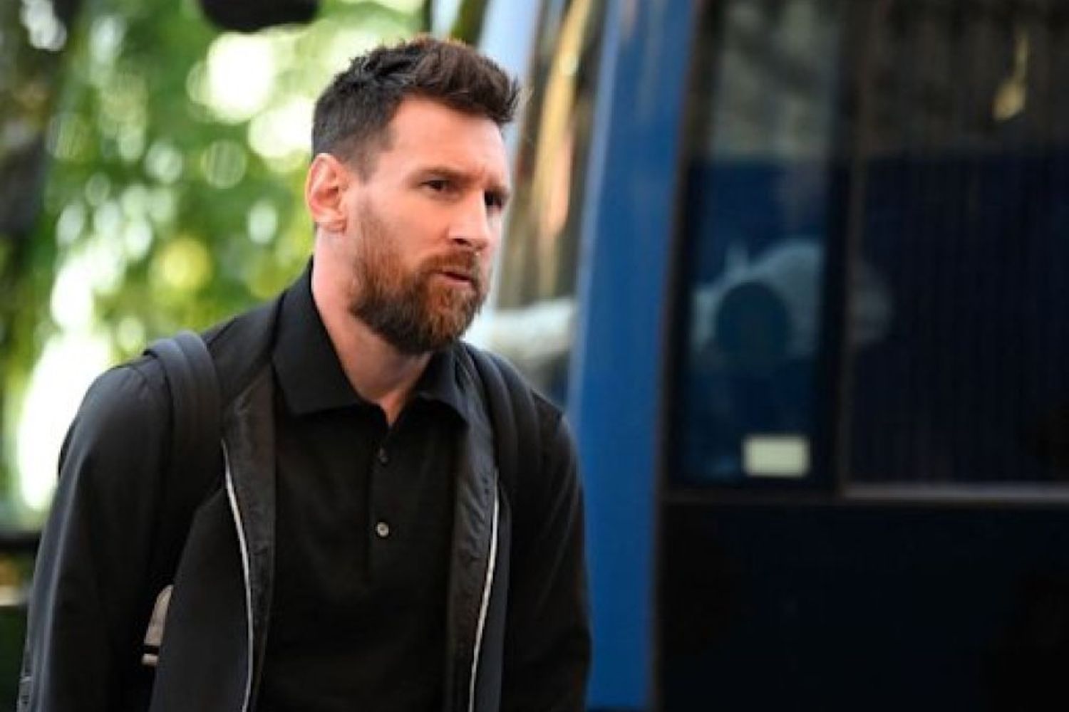 Messi viajó a Barcelona con su familia