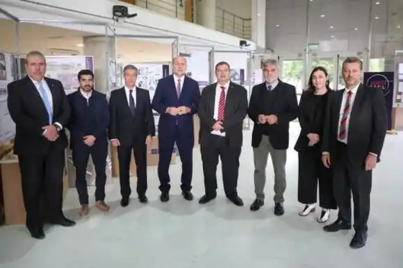 Desarrollo acelerado: Inversión nacional récord de $4.000 millones en estos años para la ciencia santafesina