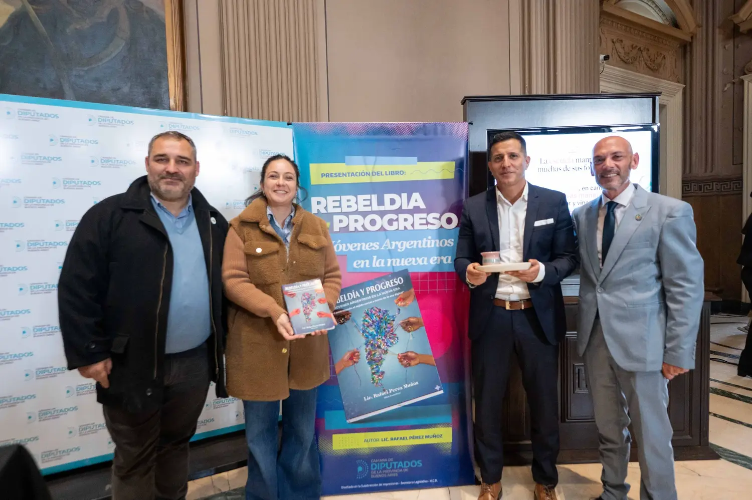 "Rebeldía y Progreso": presentaron en Diputados un libro sobre salud mental, las redes y los desafíos de los jóvenes