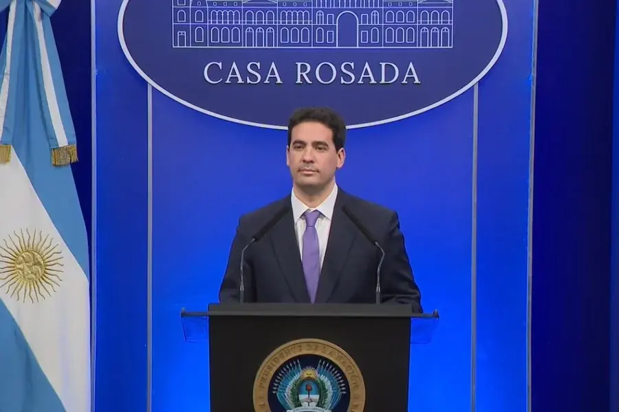 Adrián Ravier dio su primera conferencia como vocero presidencial: "Una nueva etapa política para el Gobierno"