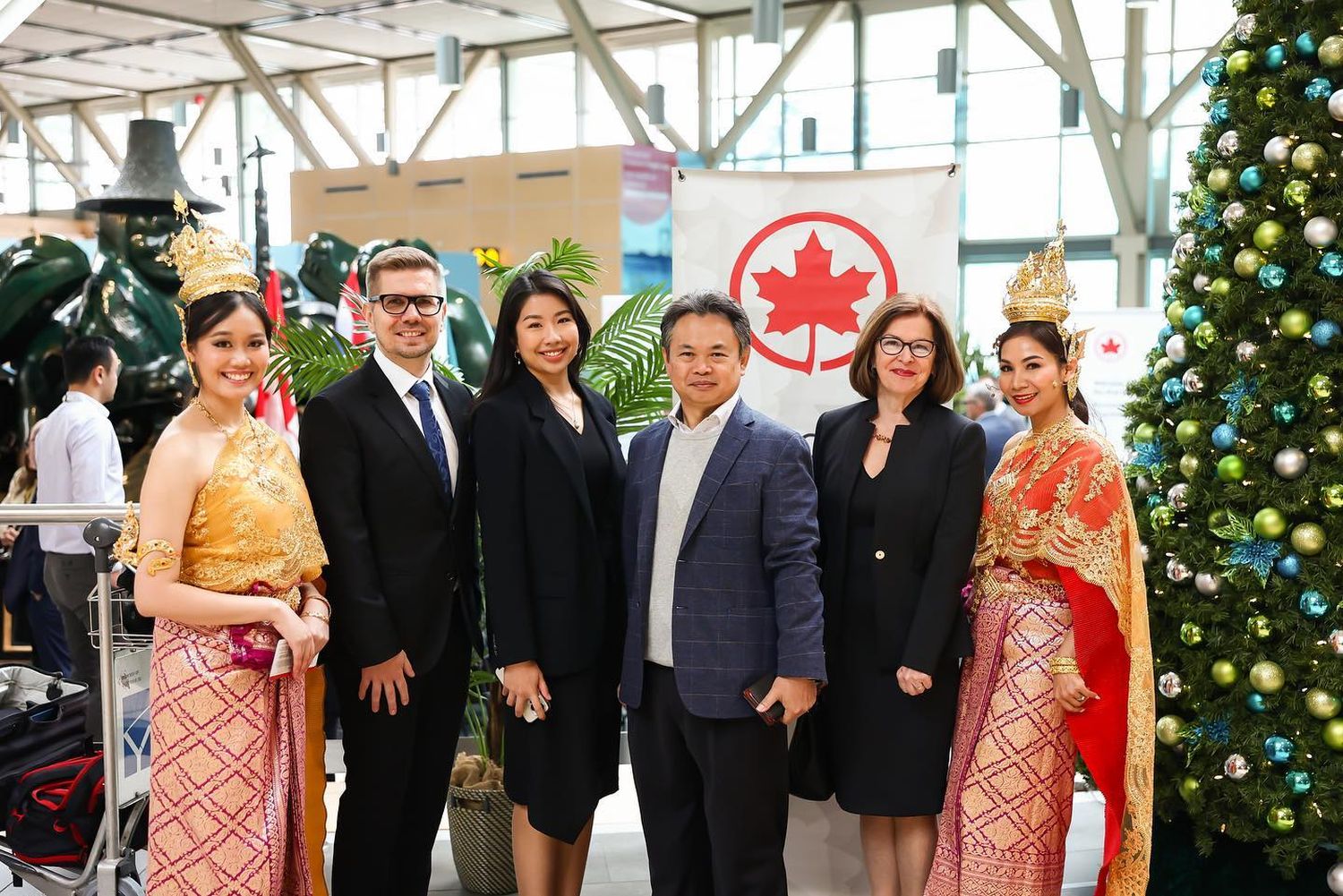 Air Canada begins to operate flights to Bangkok