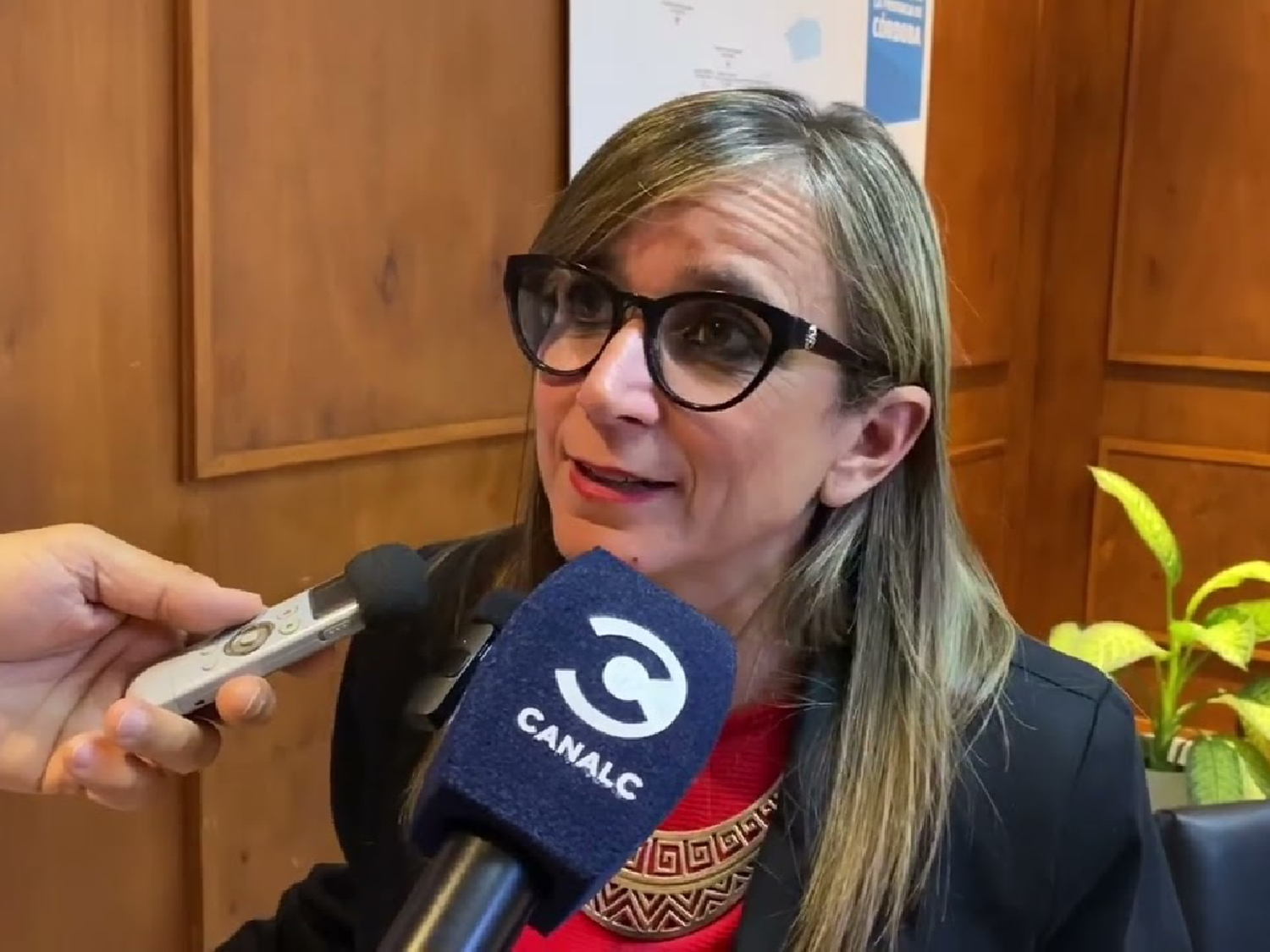 Barbás: “Todos los agentes de salud tiene un incremento considerable del sueldo de bolsillo"