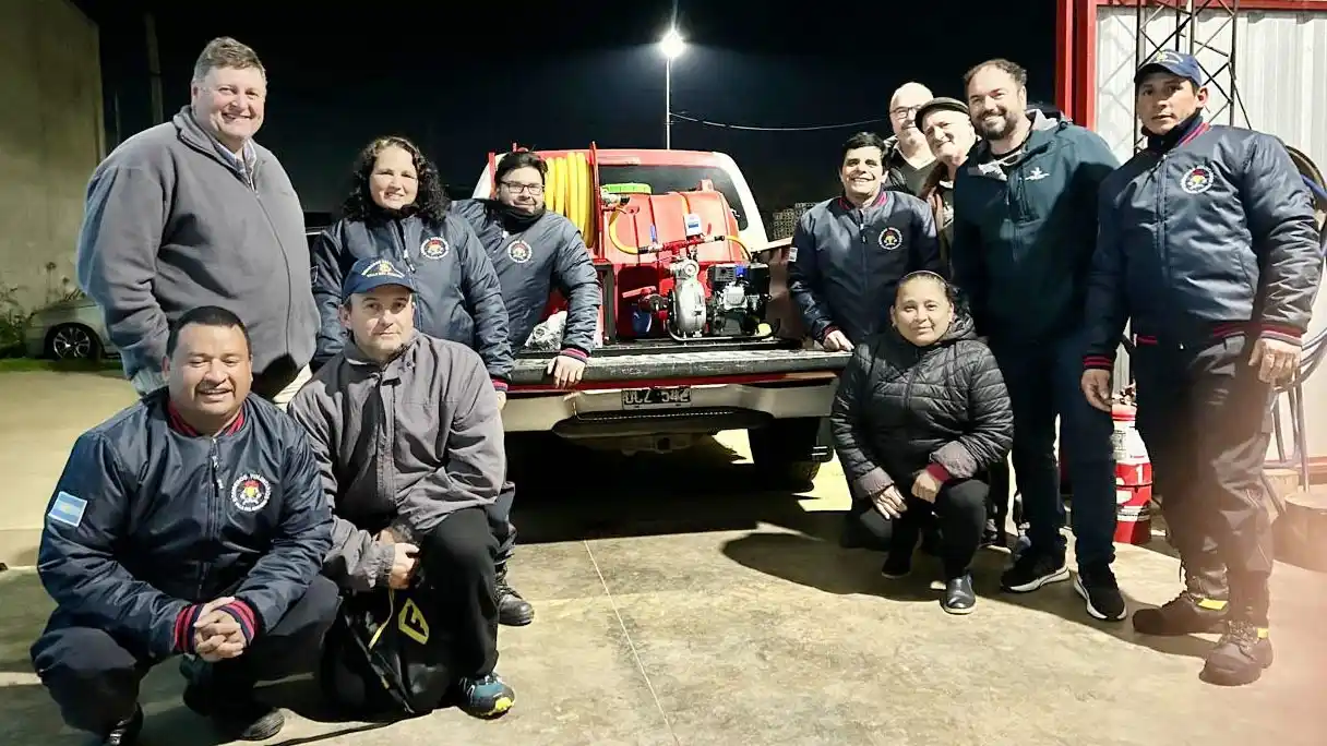 Con una inversión superior a $6 millones, Bomberos de Villa del Rosario adquirieron nueva indumentaria y equipamiento