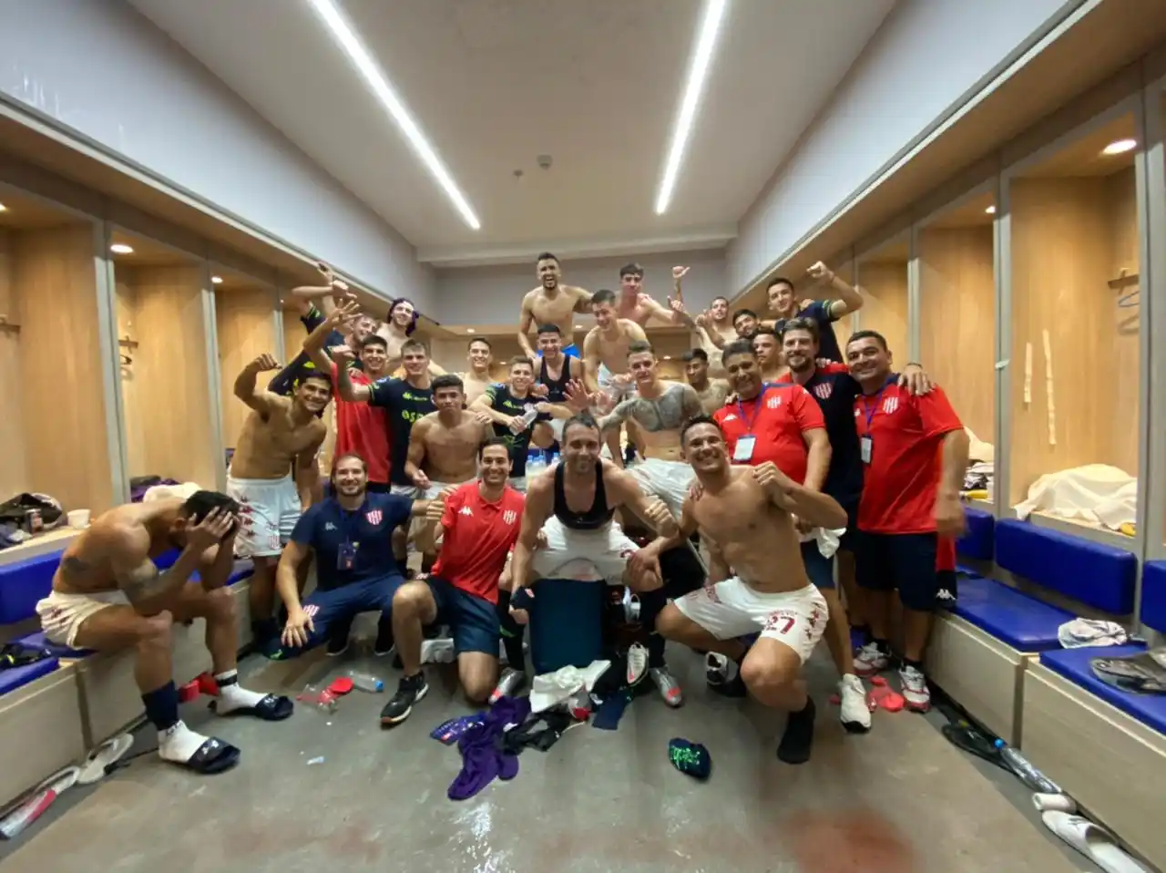 Unión goleó al Junior de Real y se clasificó