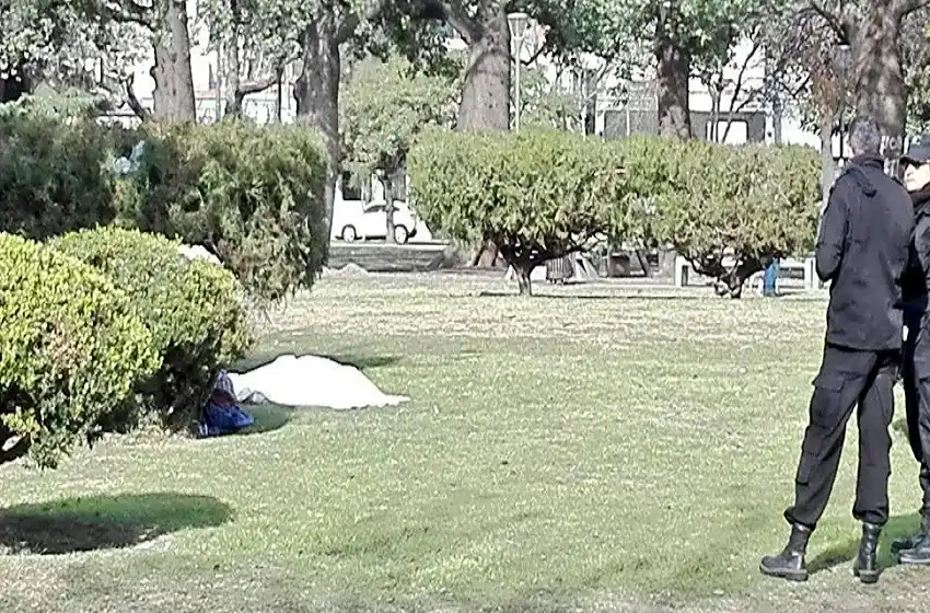 Hallaron a un hombre muerto en la zona de la Terminal y se investigan las causas