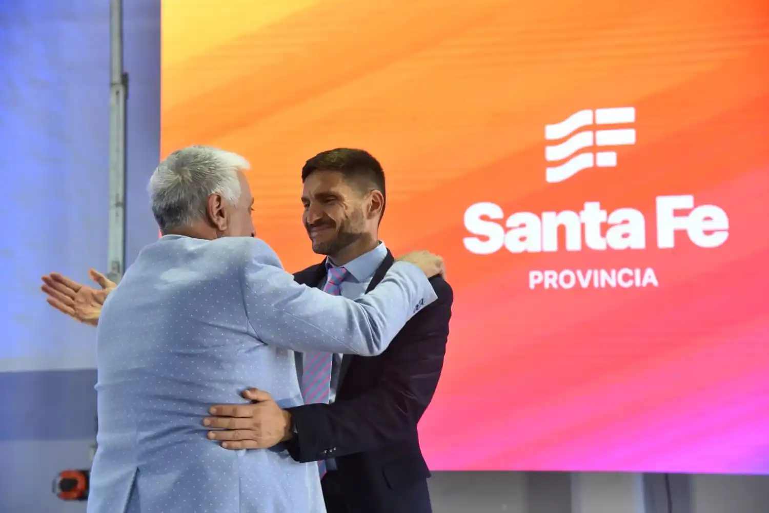 aEl gobernador Pullaro en la presentación de la obra de Diego de Alvear.