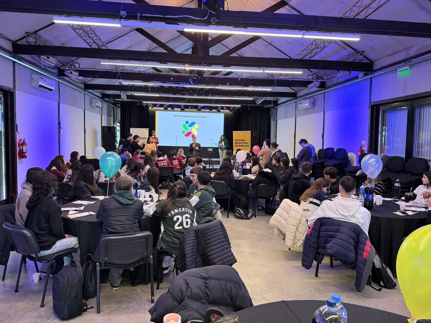 Cooperativas escolares: 80 jóvenes participaron de una jornada para pensar soluciones comunitarias