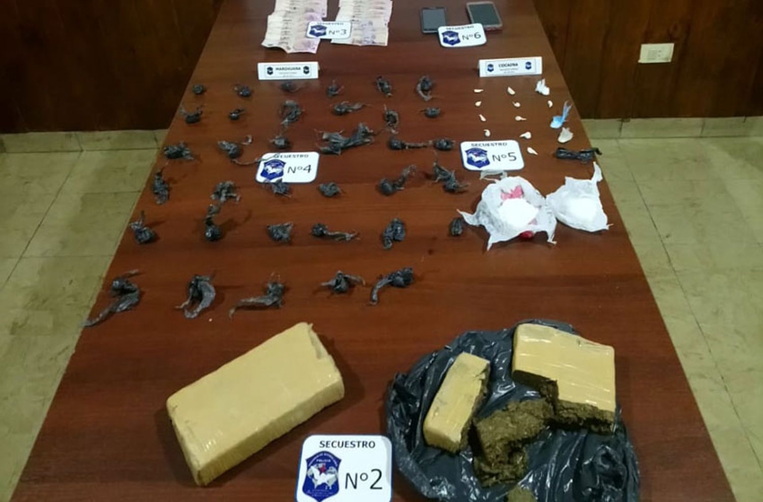 Detuvieron a 5 hombres acusados de integrar una banda narco