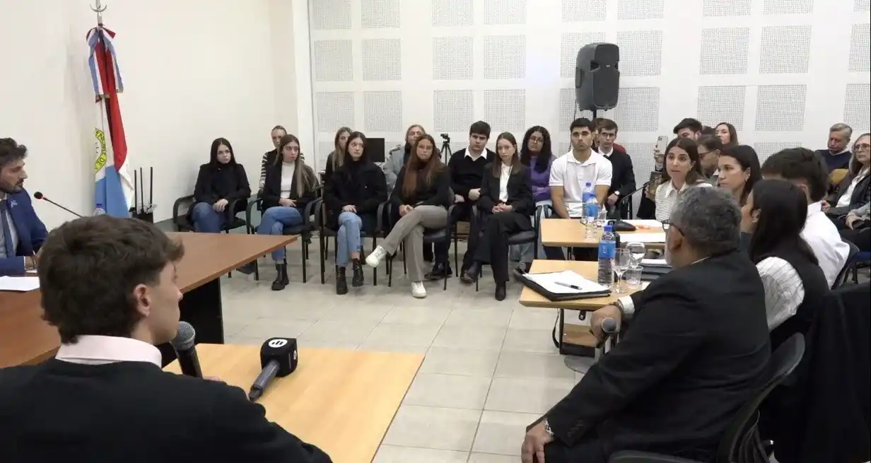 Simulacro de juicio por jurados en Rafaela. Fotos: Tomás Bertero